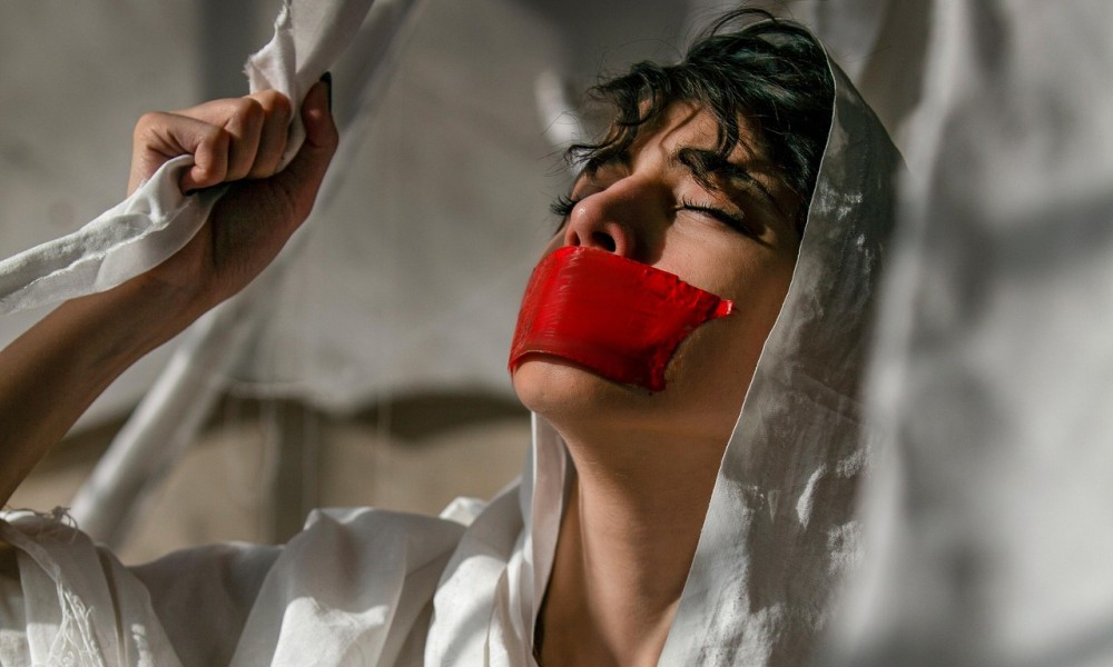 Liberdade para Acreditar: Sustentando o Padrão da Declaração Universal dos Direitos Humanos